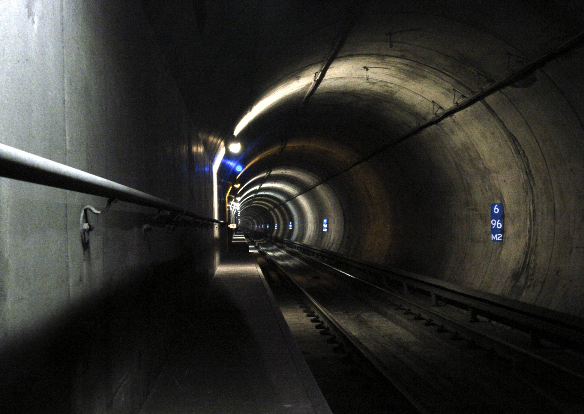 METRO